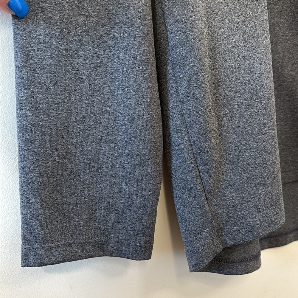 Under Armour Men’s Tech 1/2 Zip Long Sleeve Carbon Heather/Black Size XL - Picture 6 of 11